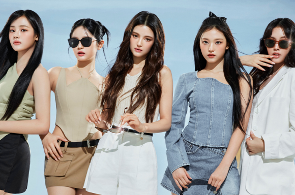 夏季必備款墨鏡！韓國品牌 CARIN 打造三大暢銷系列，人氣女團 NewJeans 親身示範夏日風潮